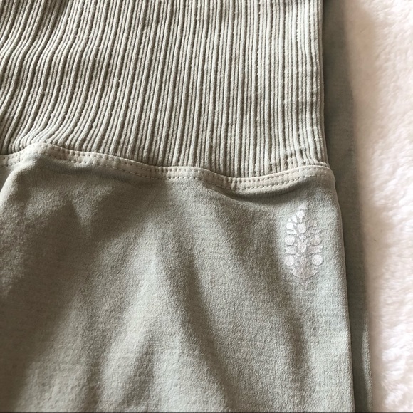 Free People High-Rise 7/8 Length Good Karma Leggings Sea Glass - Picture 3 of 9